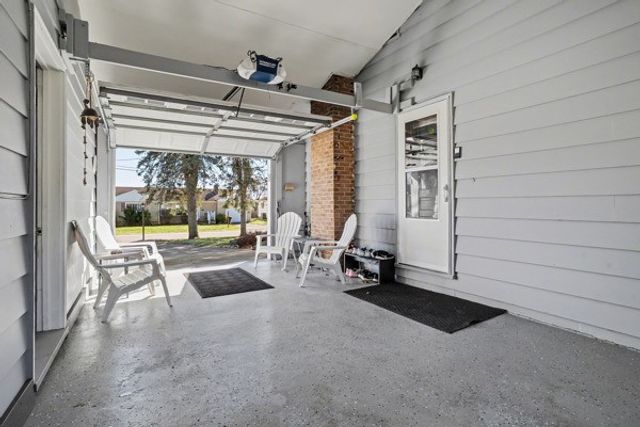 106 W Elizabeth St, Neshannock Twp, PA 16105