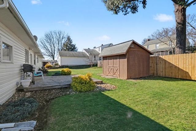 106 W Elizabeth St, Neshannock Twp, PA 16105