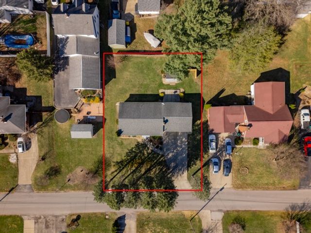 106 W Elizabeth St, Neshannock Twp, PA 16105