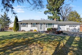 106 W Elizabeth St, Neshannock Twp, PA 16105