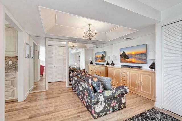 3589 S Ocean Boulevard 512, South Palm Beach, FL 33480