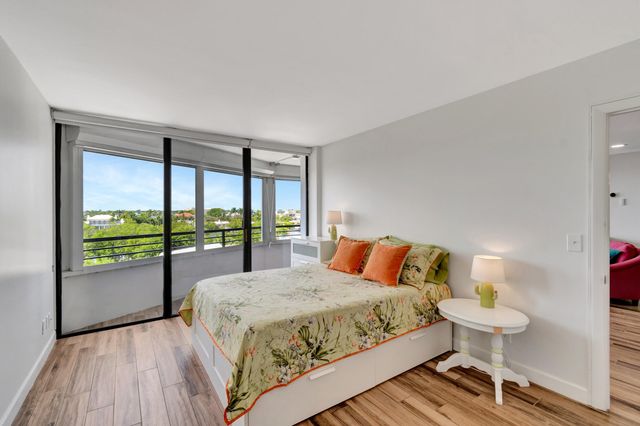 3589 S Ocean Boulevard 512, South Palm Beach, FL 33480