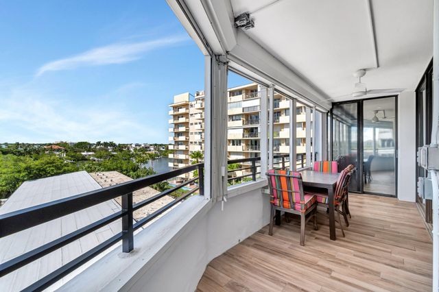 3589 S Ocean Boulevard 512, South Palm Beach, FL 33480