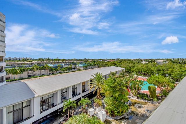 3589 S Ocean Boulevard 512, South Palm Beach, FL 33480