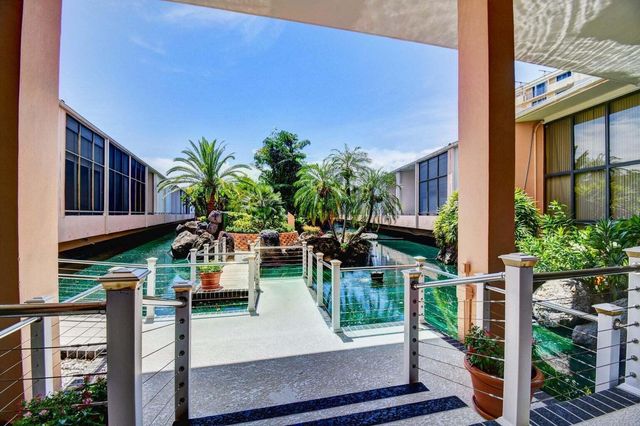 3589 S Ocean Boulevard 512, South Palm Beach, FL 33480