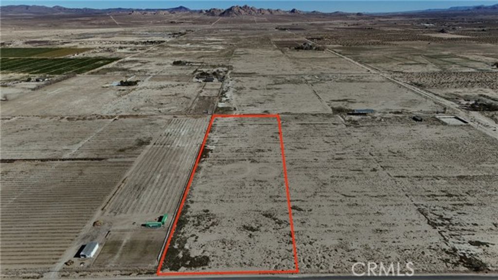 790 Locust Avenue, Lucerne Valley, CA 92356