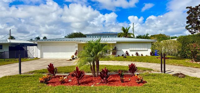 2685 SE 5th St, Pompano Beach, FL 33062