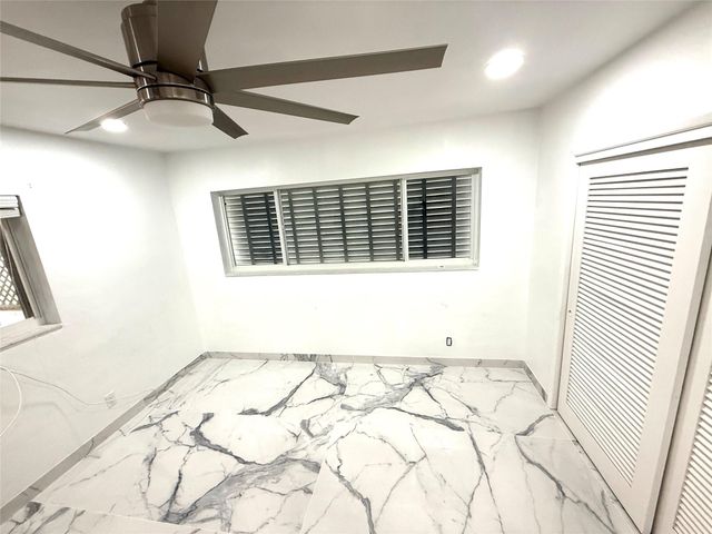 2685 SE 5th St, Pompano Beach, FL 33062