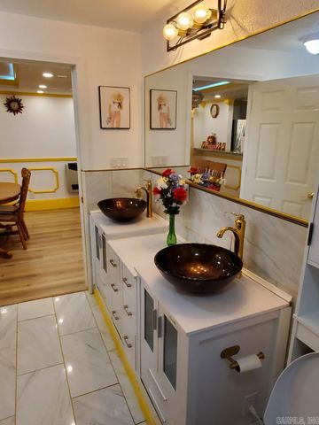 354 Silver Street, Hot Springs National Park, AR 71901