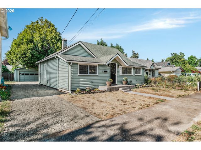 6911 Se CORA St, Portland, OR 97206