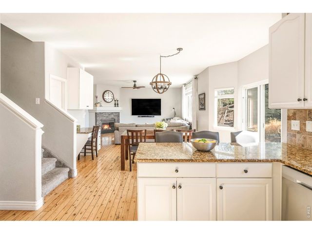 1812 Primrose Pl, Erie, CO 80516