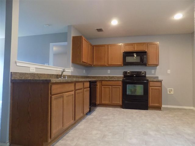 16905 Thorntree Court, Fort Worth, TX 76247