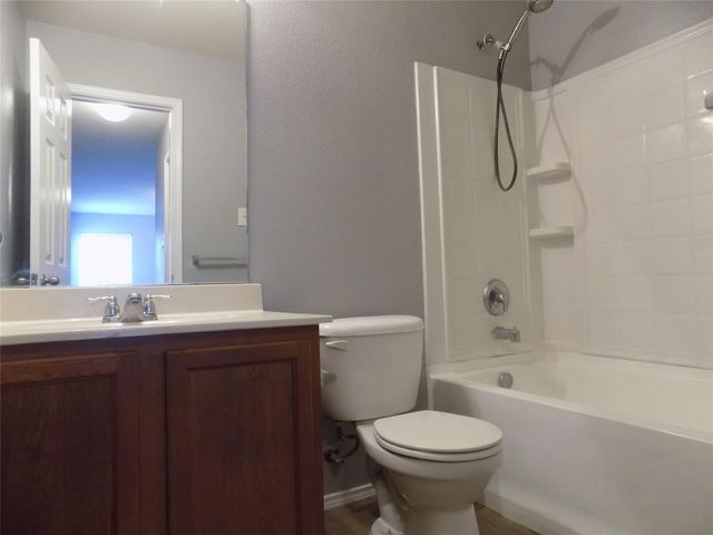 16905 Thorntree Court, Fort Worth, TX 76247