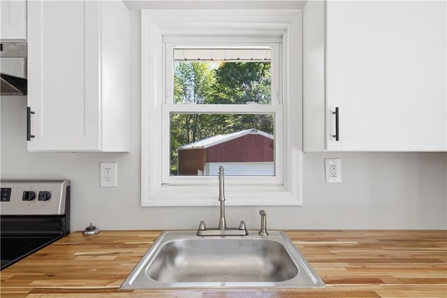 2327 Doe Drive, Tobyhanna Twp, PA 18334