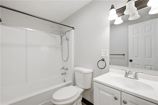 2327 Doe Drive, Tobyhanna Twp, PA 18334
