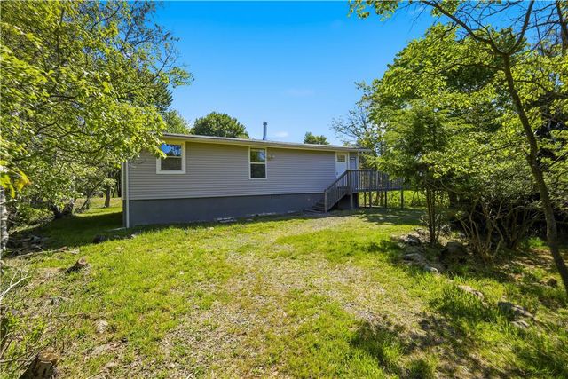 2327 Doe Drive, Tobyhanna Twp, PA 18334