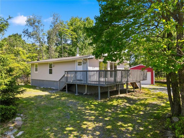 2327 Doe Drive, Tobyhanna Twp, PA 18334