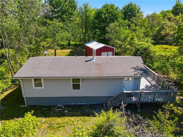 2327 Doe Drive, Tobyhanna Twp, PA 18334