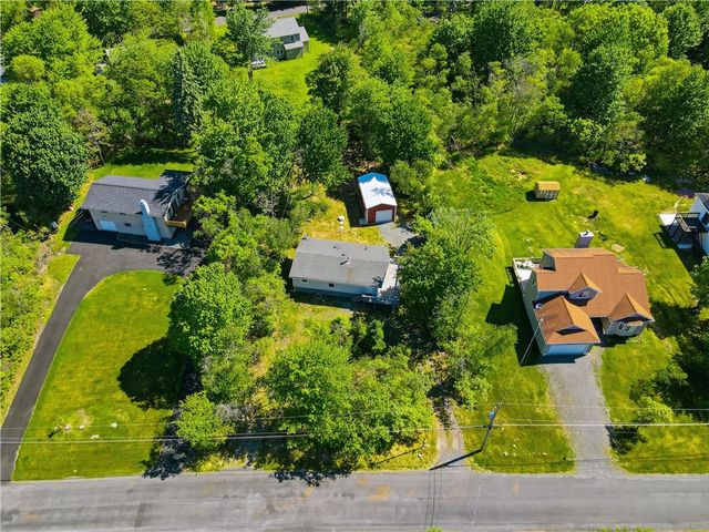 2327 Doe Drive, Tobyhanna Twp, PA 18334