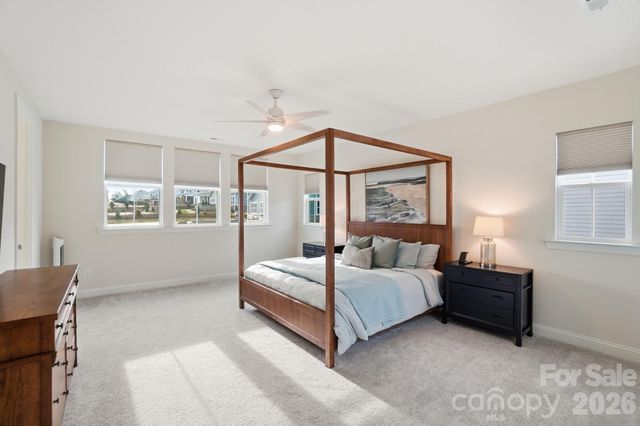 805 Lakeforest Drive, Belmont, NC 28012