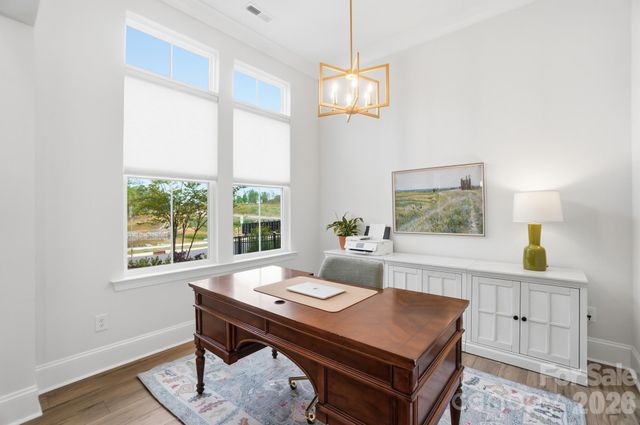 805 Lakeforest Drive, Belmont, NC 28012