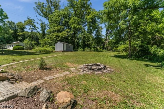 46 Route519, Pohatcong Twp., NJ 08865
