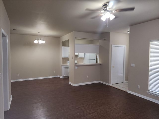 503 Gregory CT, Round Rock, TX 78664
