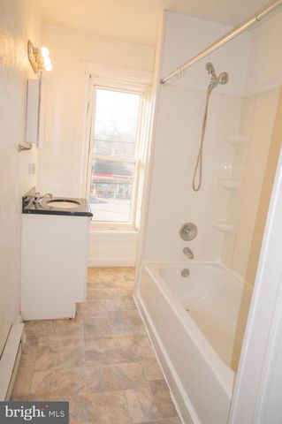 855 LANCASTER AVE, Columbia, PA 17512