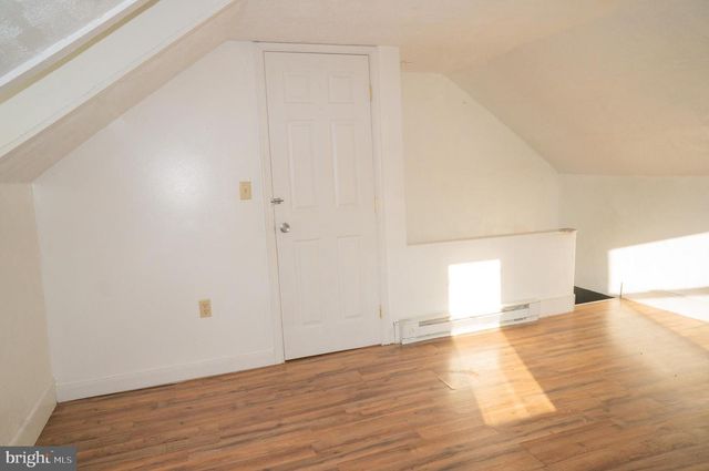 855 LANCASTER AVE, Columbia, PA 17512