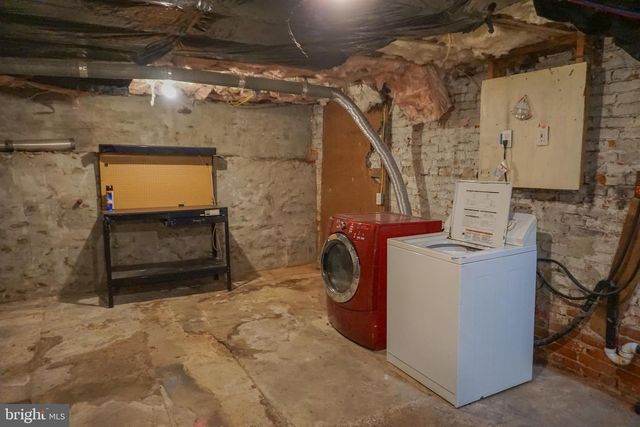 855 LANCASTER AVE, Columbia, PA 17512