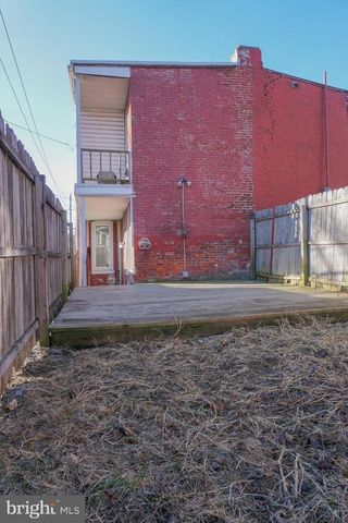 855 LANCASTER AVE, Columbia, PA 17512