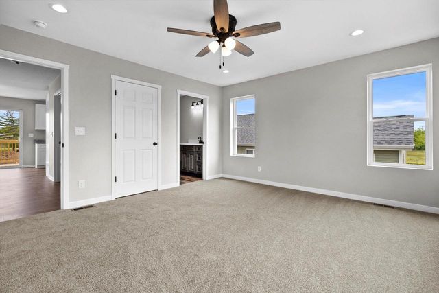 4921 38th AVENUE, Kenosha, WI 53144