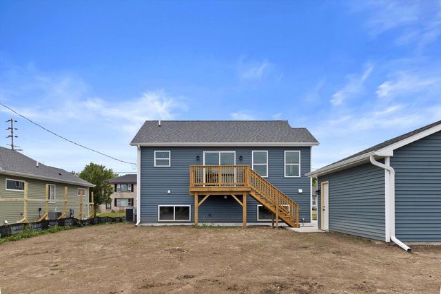 4921 38th AVENUE, Kenosha, WI 53144
