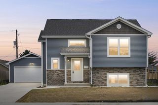 4921 38th AVENUE, Kenosha, WI 53144