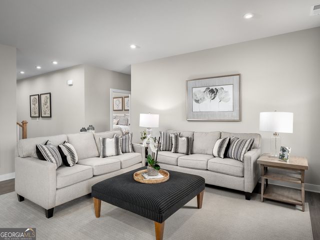 450 Flying Eagle Drive, Commerce, GA 30529