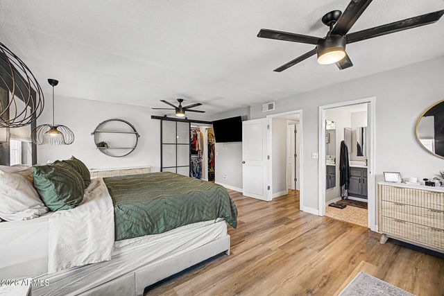 6730 E JUNIPER Street, Mesa, AZ 85205