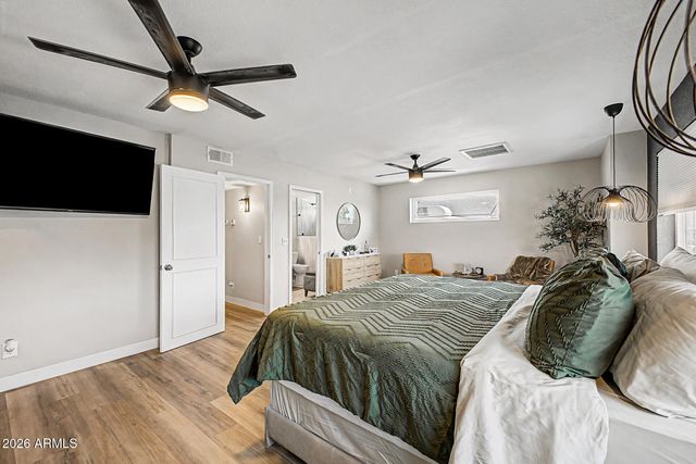 6730 E JUNIPER Street, Mesa, AZ 85205