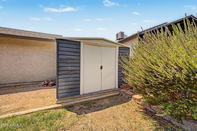 6730 E JUNIPER Street, Mesa, AZ 85205