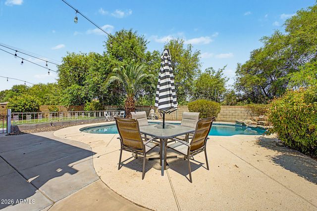 6730 E JUNIPER Street, Mesa, AZ 85205