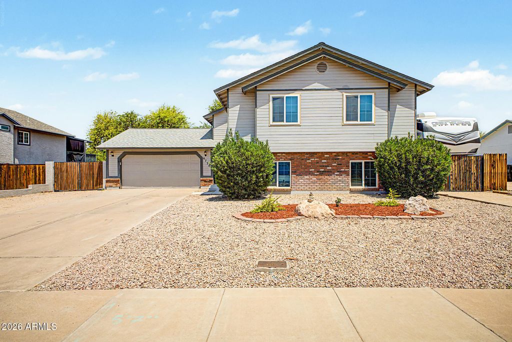 6730 E JUNIPER Street, Mesa, AZ 85205