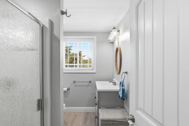 25 N Shore Blvd Extension, East Sandwich, MA 02537