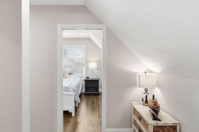25 N Shore Blvd Extension, East Sandwich, MA 02537
