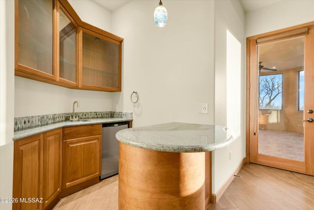 4130 S Saguaro Path Court, Tucson, AZ 85730