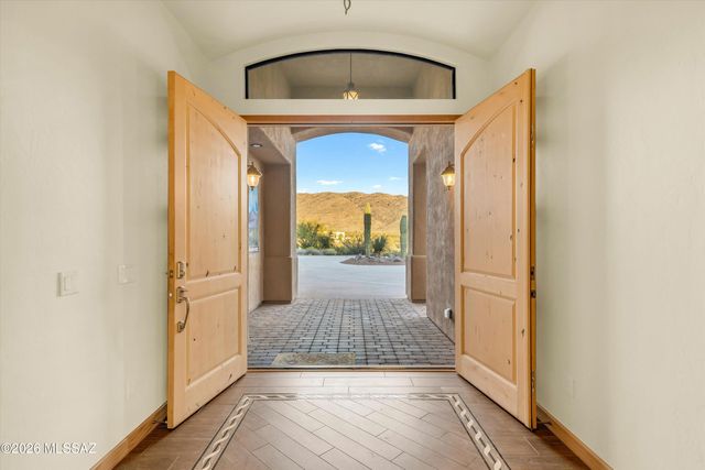 4130 S Saguaro Path Court, Tucson, AZ 85730