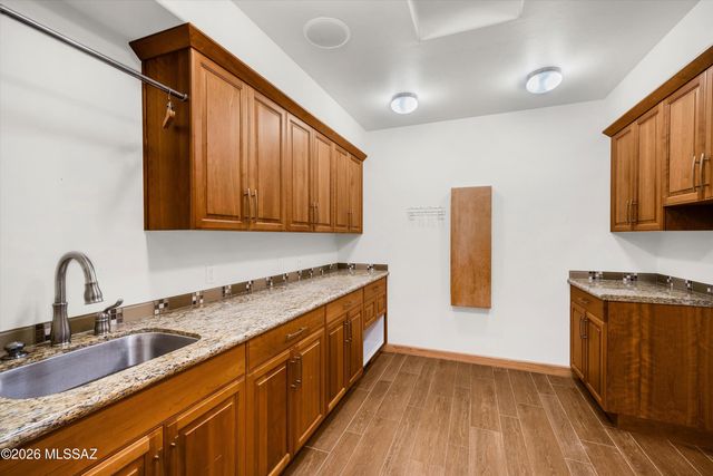4130 S Saguaro Path Court, Tucson, AZ 85730