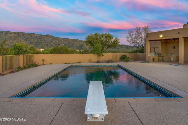4130 S Saguaro Path Court, Tucson, AZ 85730