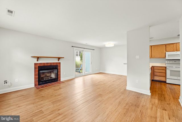 119 CAROUSEL CIR, Chalfont, PA 18901