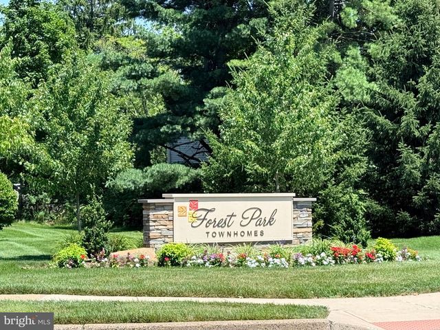 119 CAROUSEL CIR, Chalfont, PA 18901