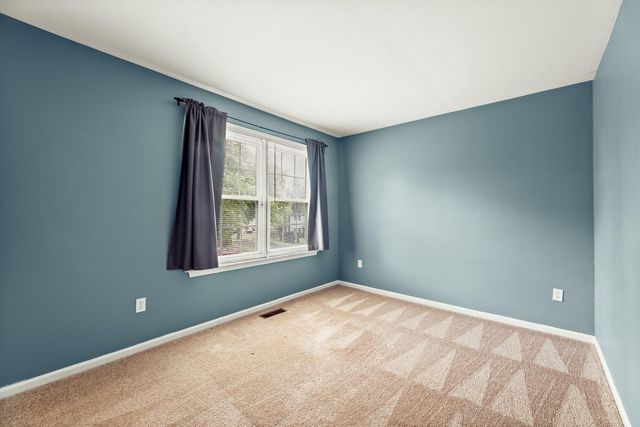119 CAROUSEL CIR, Chalfont, PA 18901