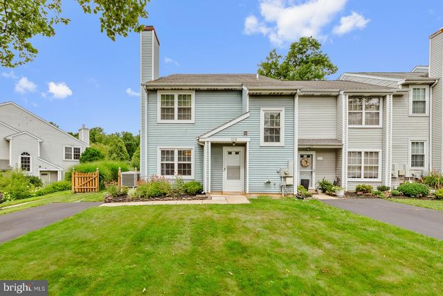 119 CAROUSEL CIR, Chalfont, PA 18901
